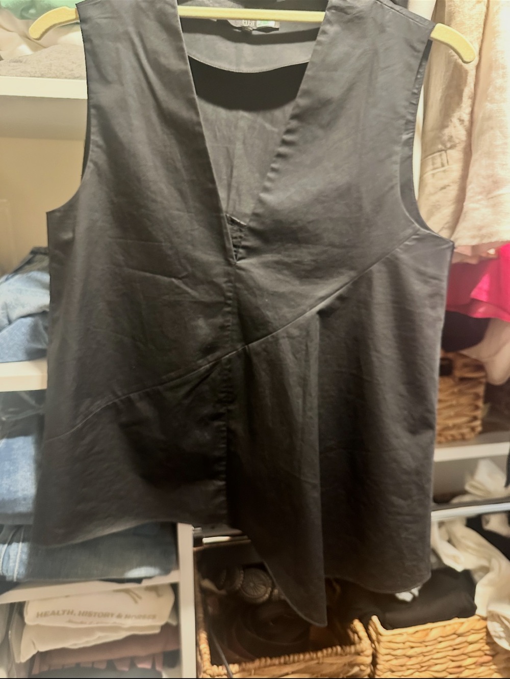 ISO Tibi Black Sleeveless Wrap Top Size 00